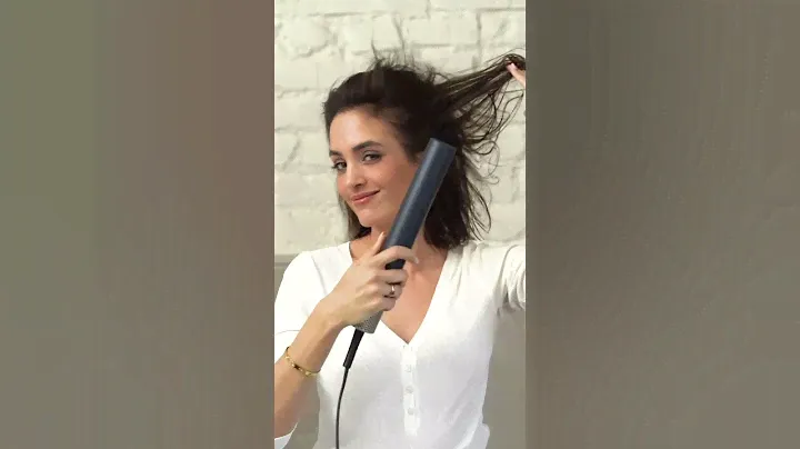 Smooth, shiny and frizz-free using the BaByliss Air Wand.